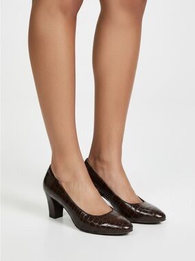 Vintage Thomas Wallace Brown Croc Embossed Patent Leather Pumps Size 7.5